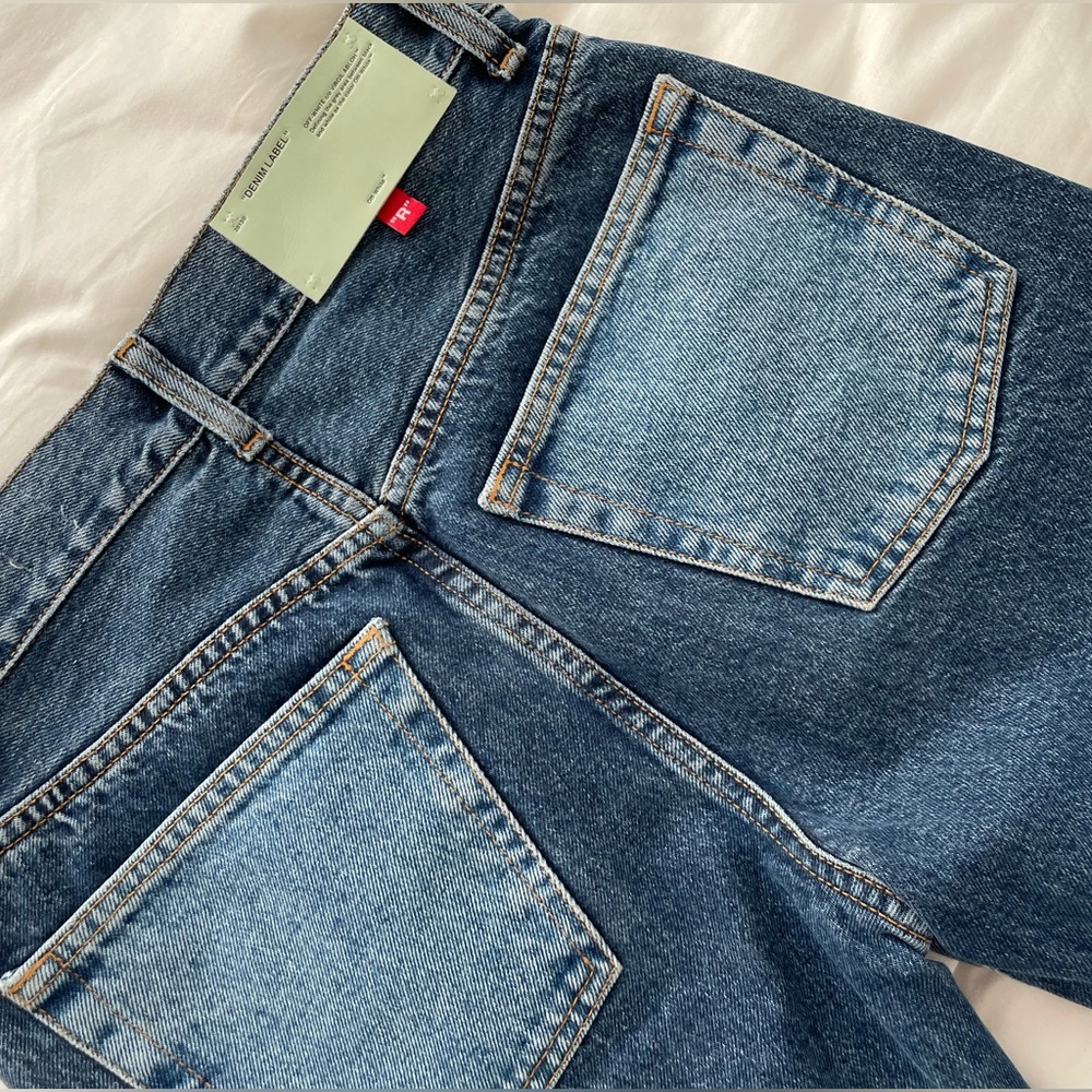 Off-white jeans